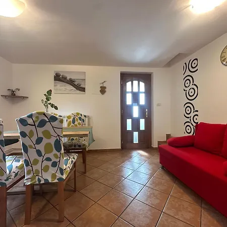 아파트 Apartma Dvor Milena