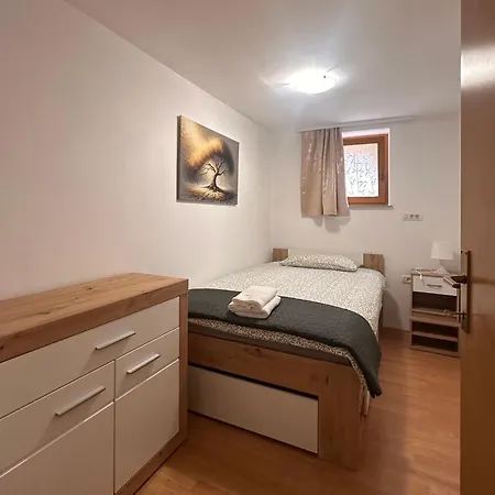 Apartma Dvor Milena ボヴェツ